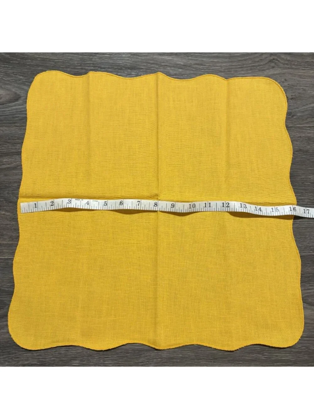 Set 8 Mustard Yellow Linen Cloth Napkins Scalloped Dinner Party Fall Tablescape